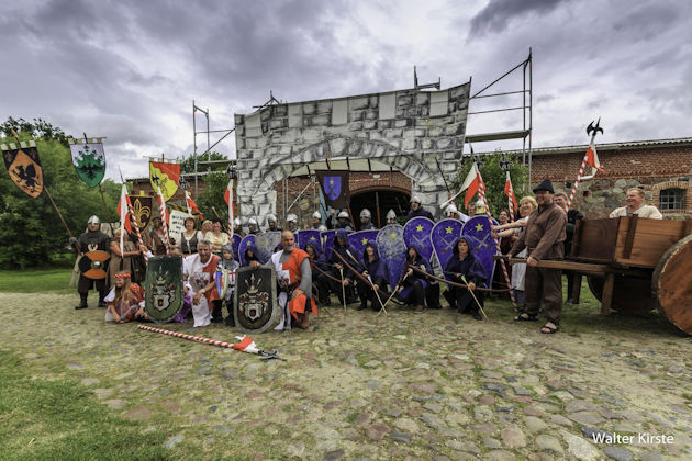 Impressionen vom Ritter- und Dorffest auf Gut Zernikow